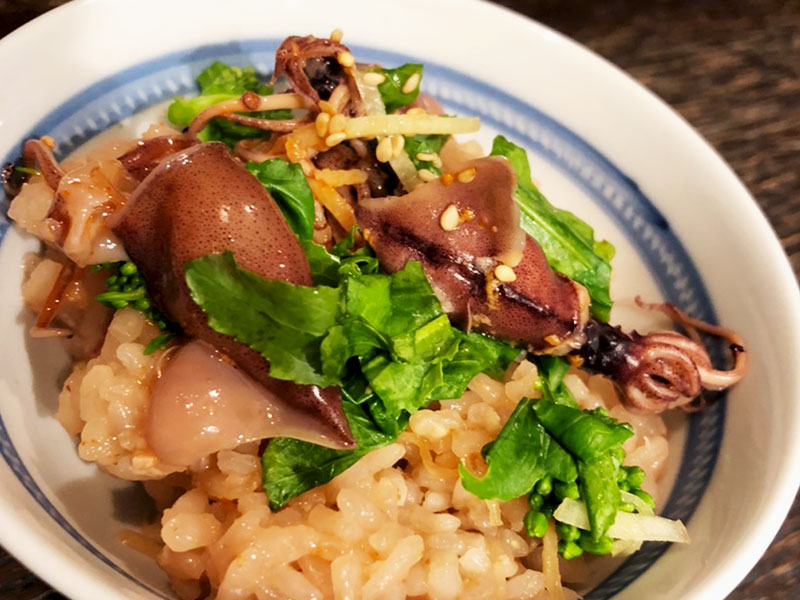 ほたるいかと菜の花の炊き込みご飯