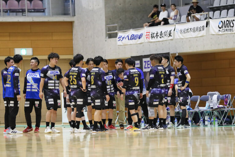 松本魚問屋は男子ハンドボールチーム「富山ドリームス」を応援しています！