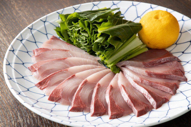 【ふるさと納税】氷見市ふるさと納税 寄付件数3年連続No.1！松本魚問屋のぶりしゃぶ